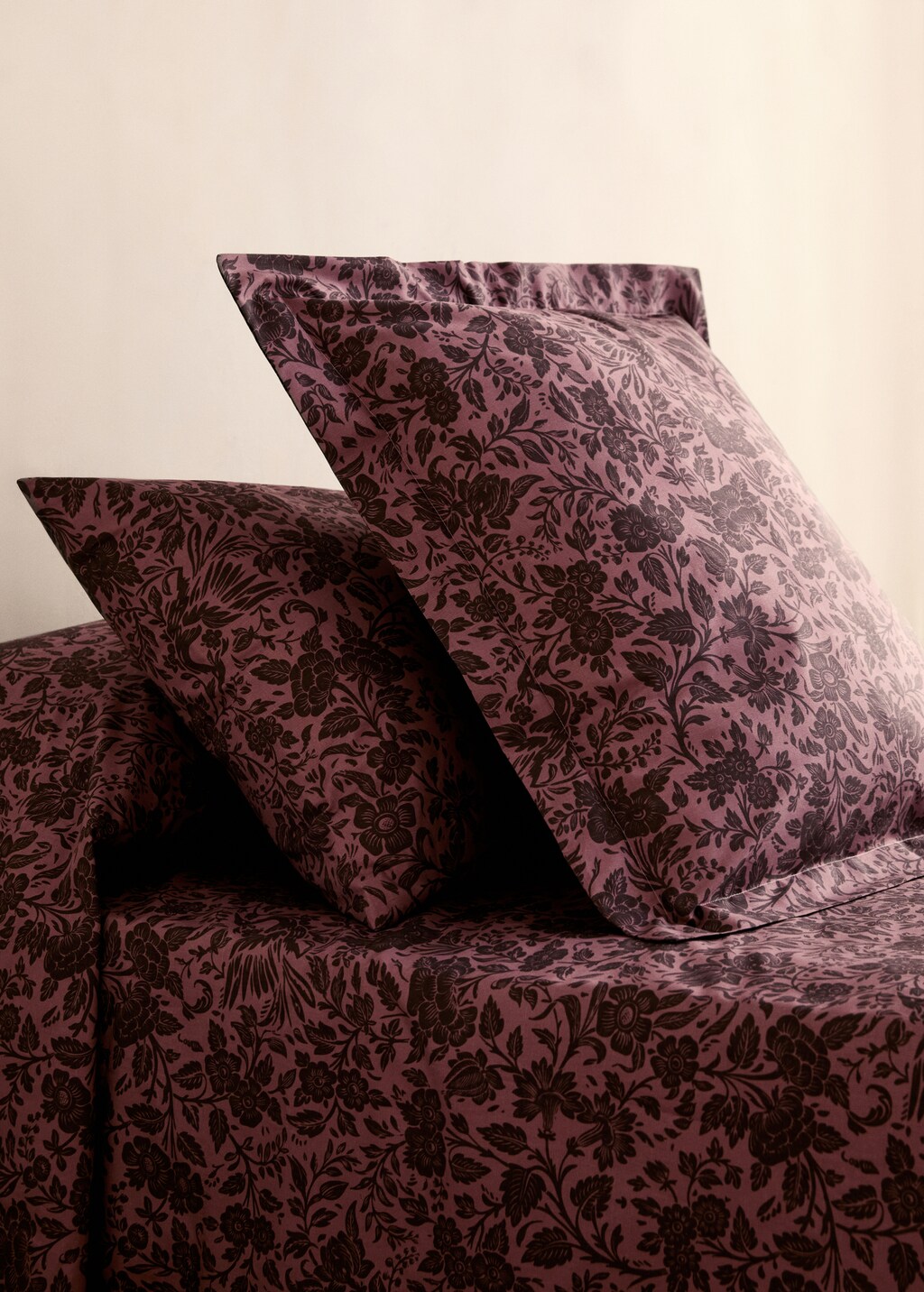 Cotton percale printed two-tone floral pillowcase, 50x75 cm - Khaki