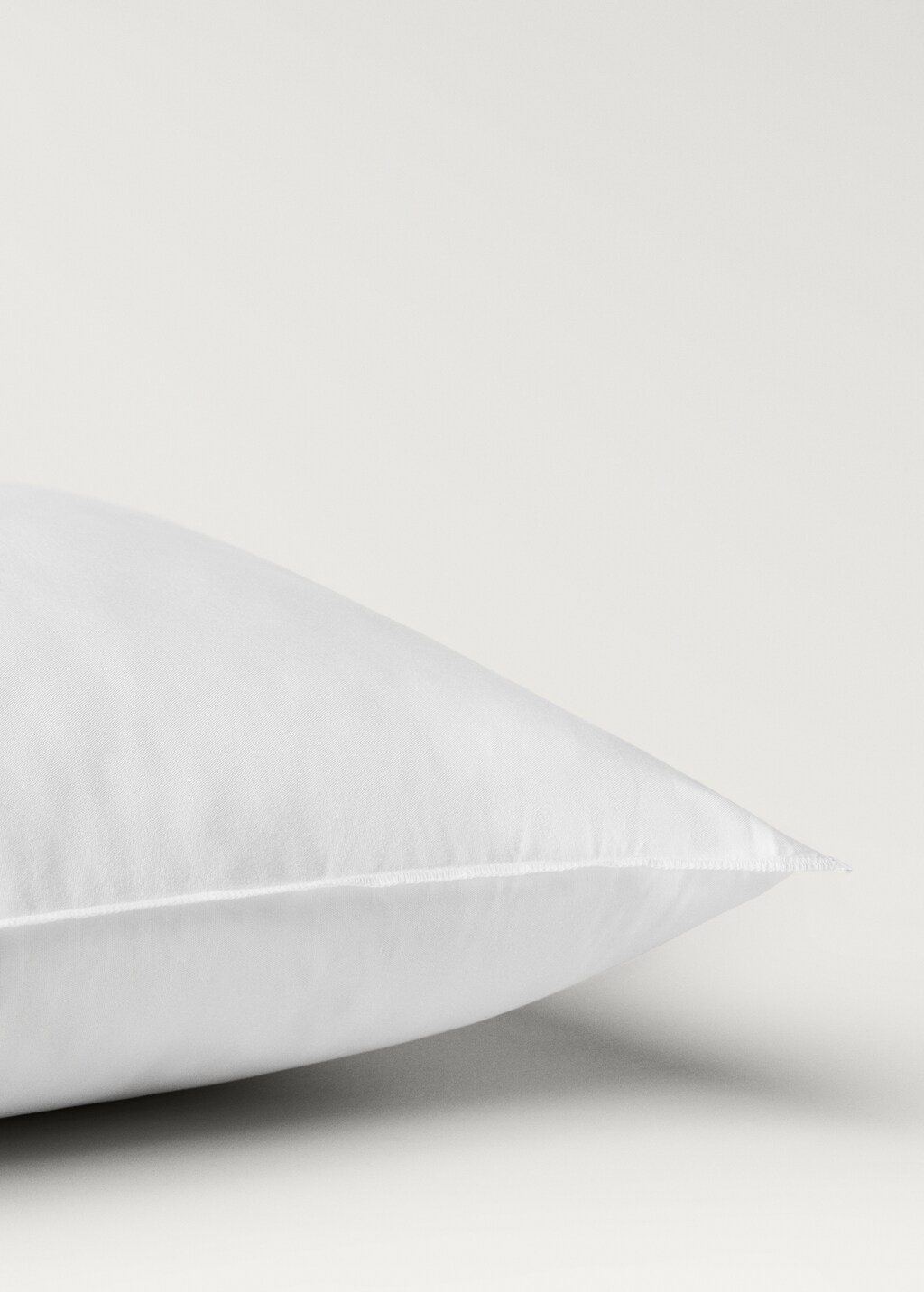 Inner cushion pilo - White