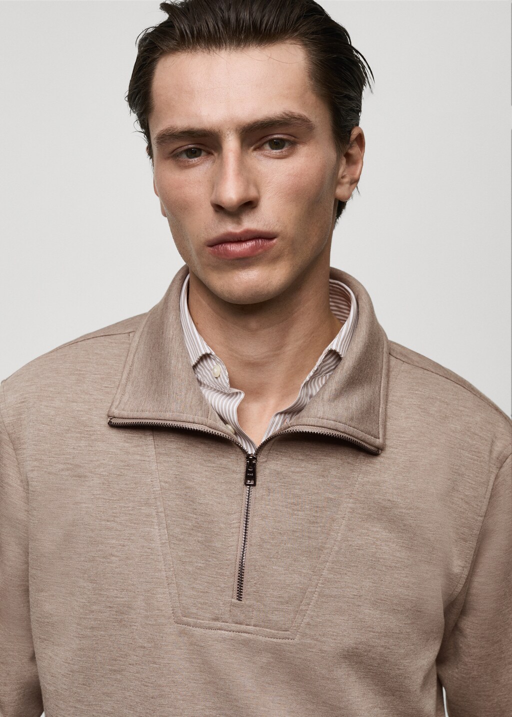 Regular-fit zip-neck sweatshirt - Mink Grey