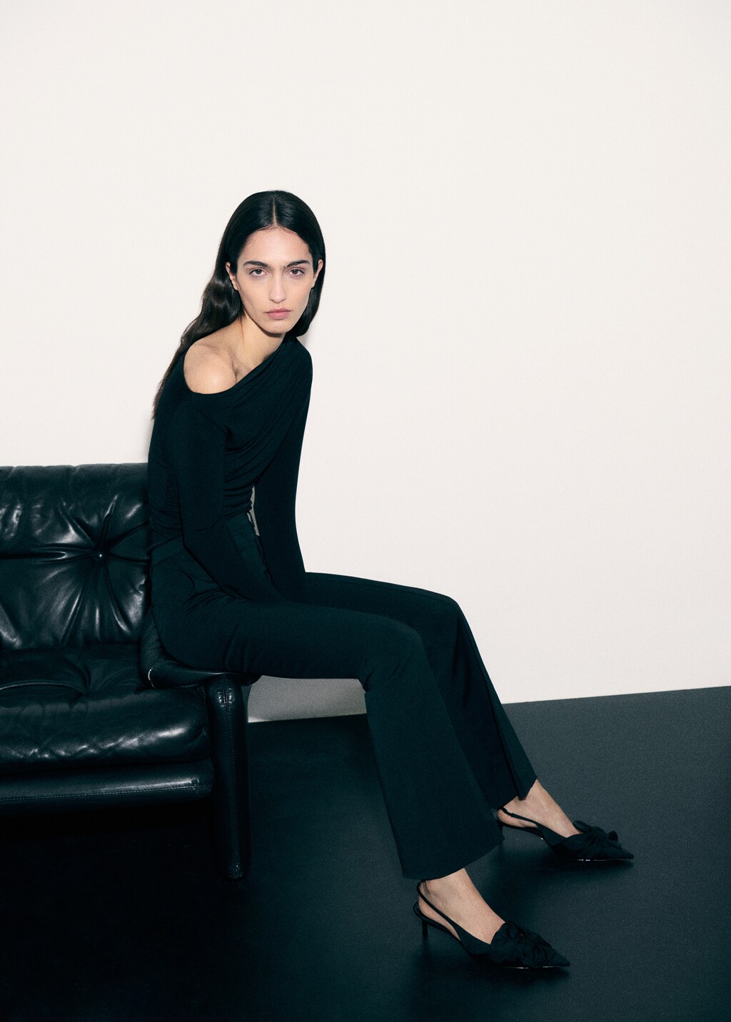 Knot heel shoes - Black