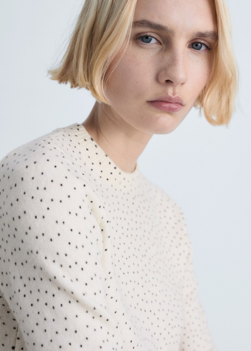 Polka-dot knitted sweater - Ecru
