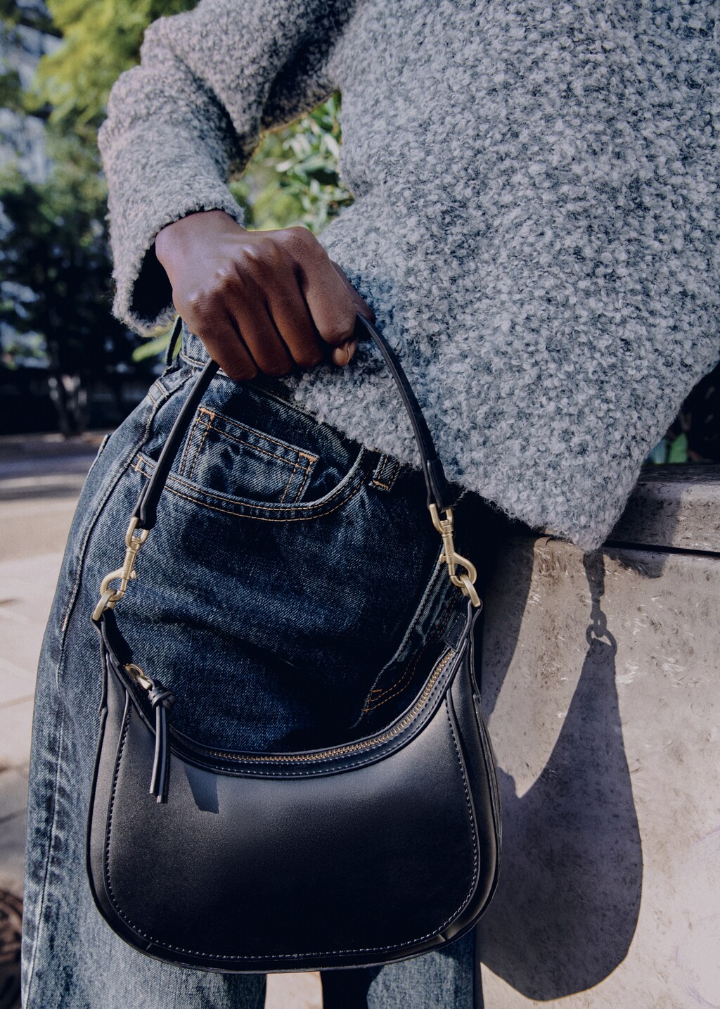 Mini oval crossbody bag - Burgundy