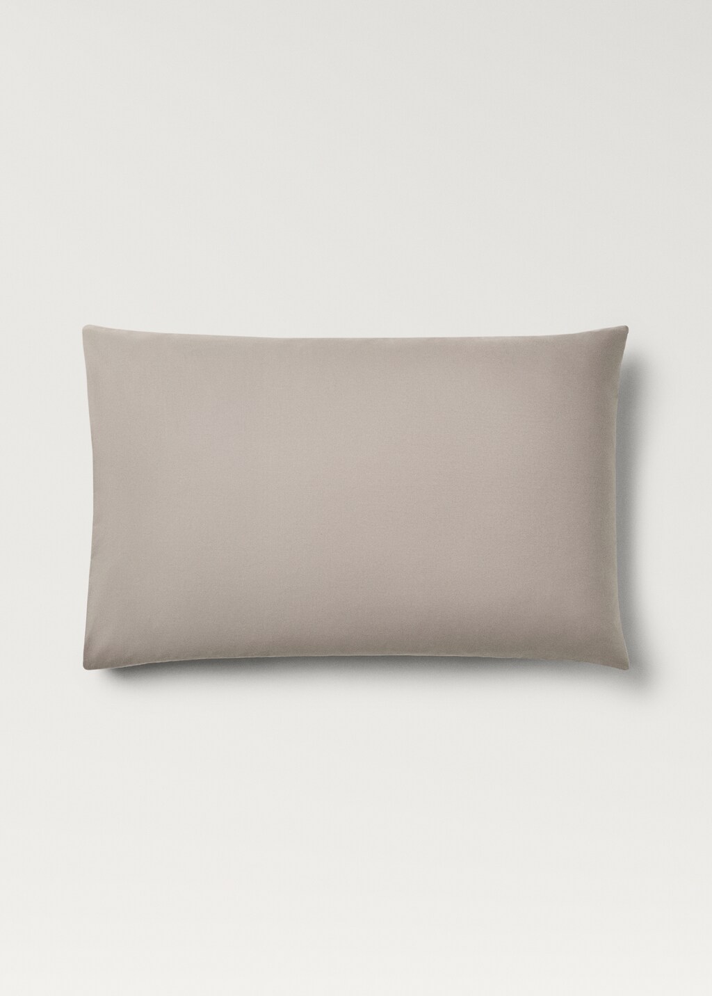 500-thread count cotton percale pillowcase with rounded piping detail, 50x75cm - Medium Brown