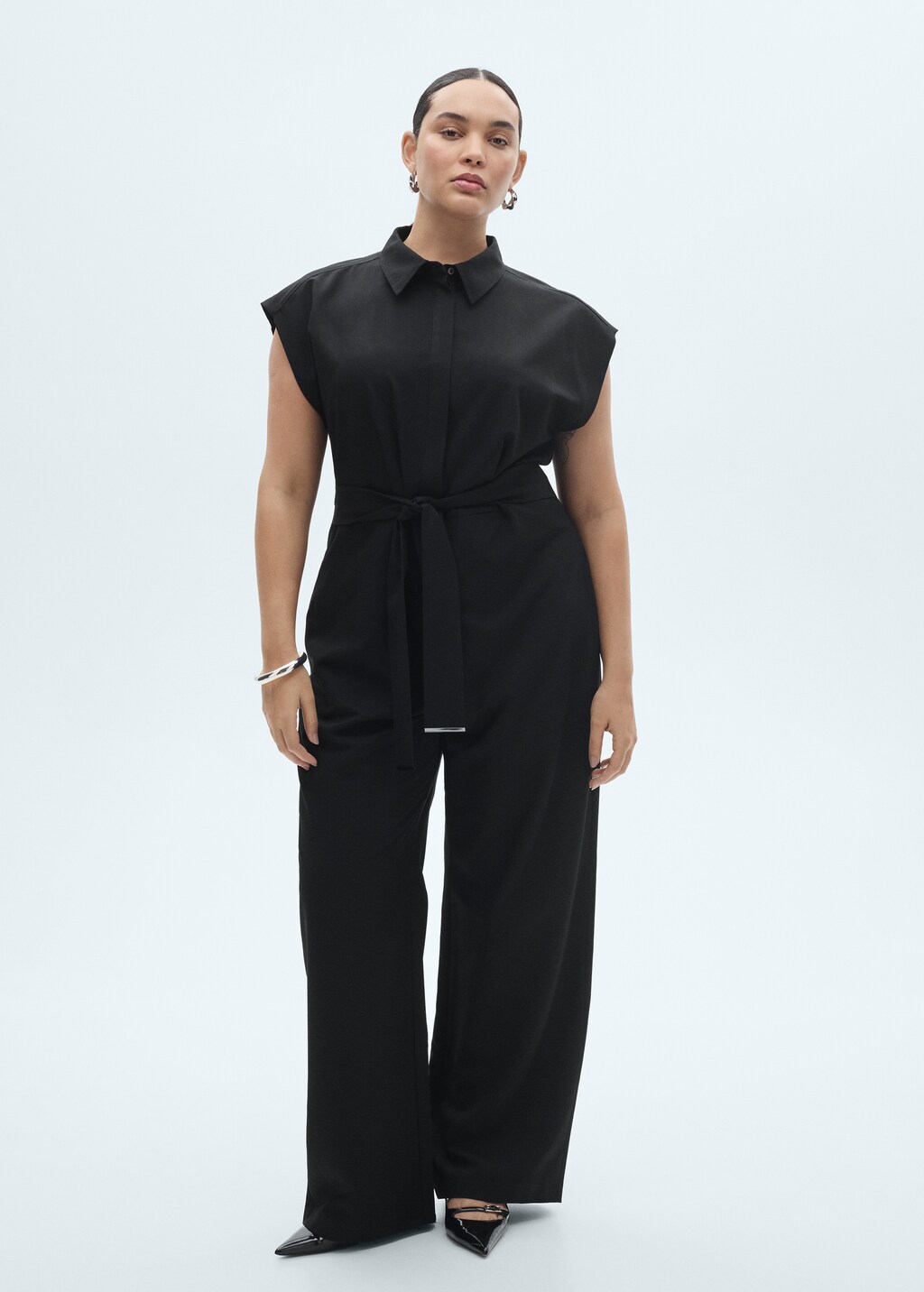 Straight-fit jumpsuit with belt - Black