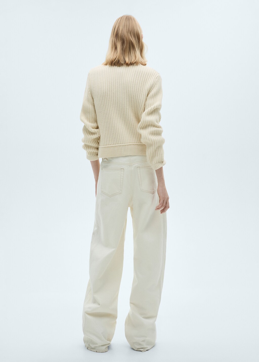 Knitted cardigan with jewel button - Ecru