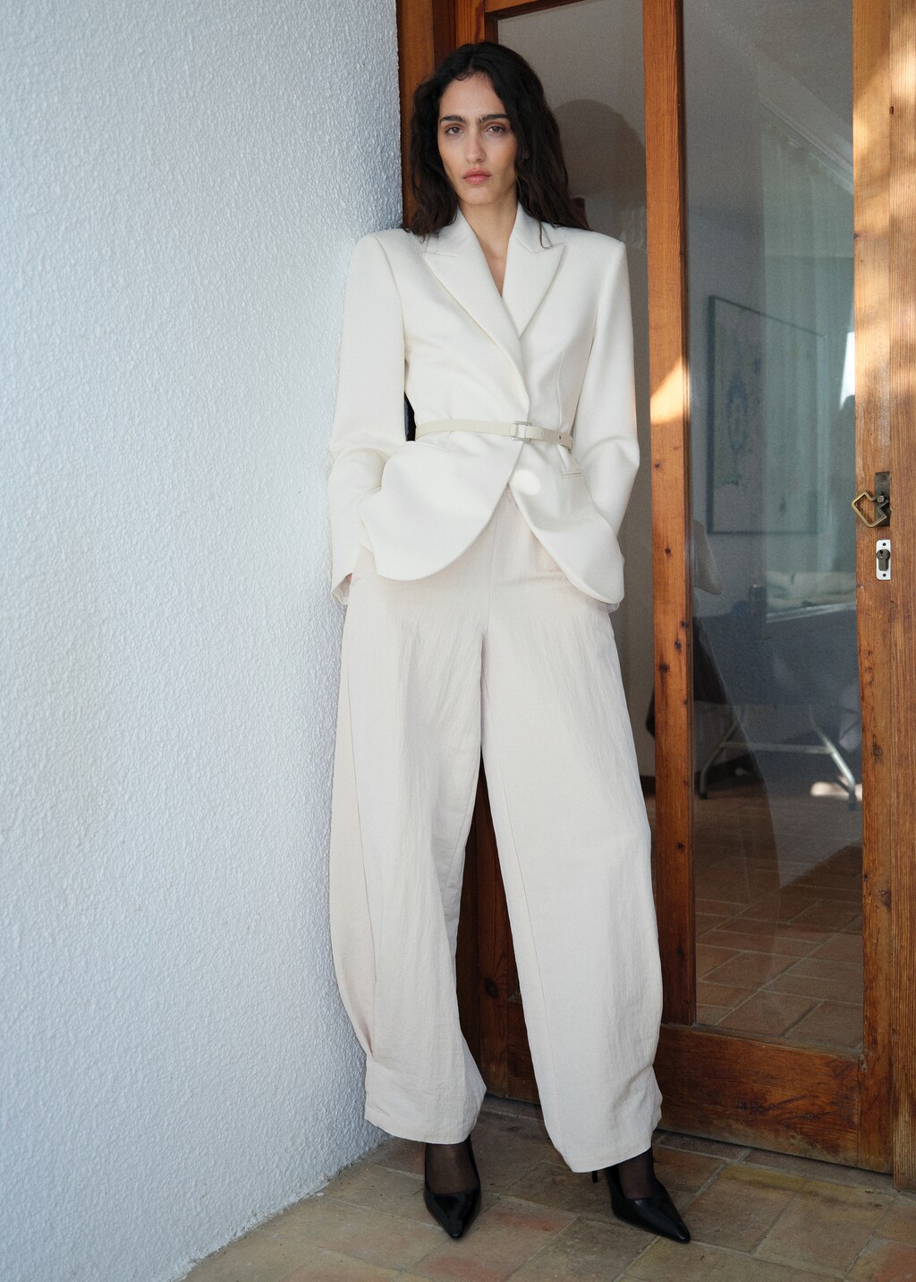 Belt structured blazer - Ecru