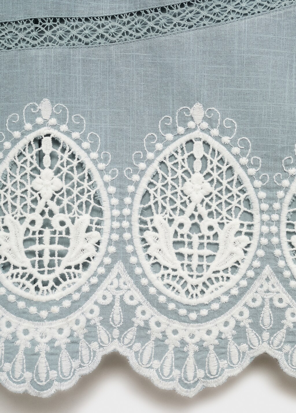 Cotton skirt with embroidered hem - Blue