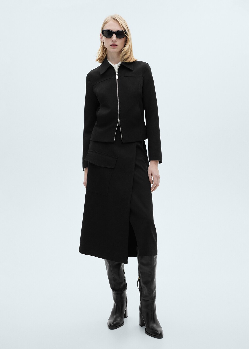 Midi skirt with buckle detail - Black