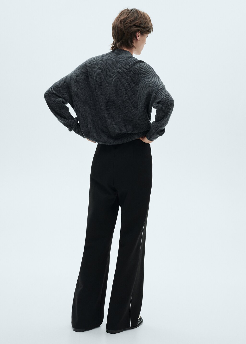 Knitted trousers with contrasting stripes - Black