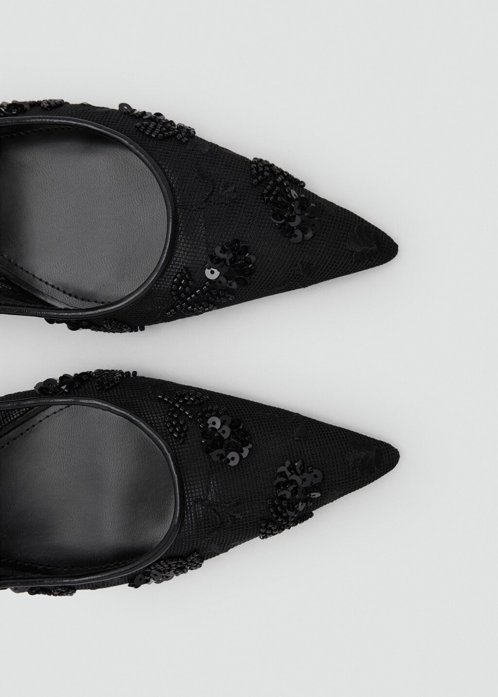 Kitten-heel shoes embroidered with sequins - Black