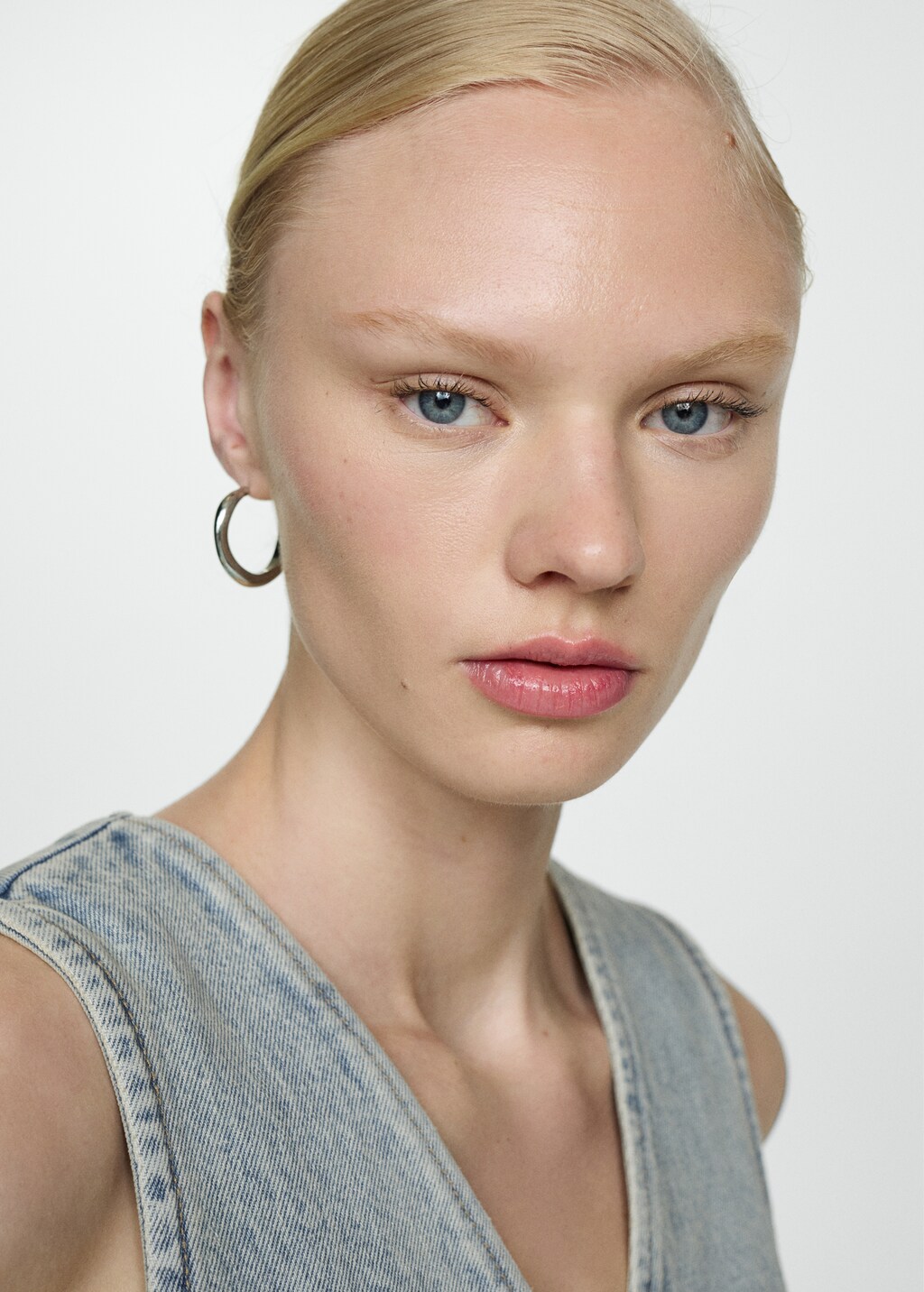 Denim gilet with seams - Sand