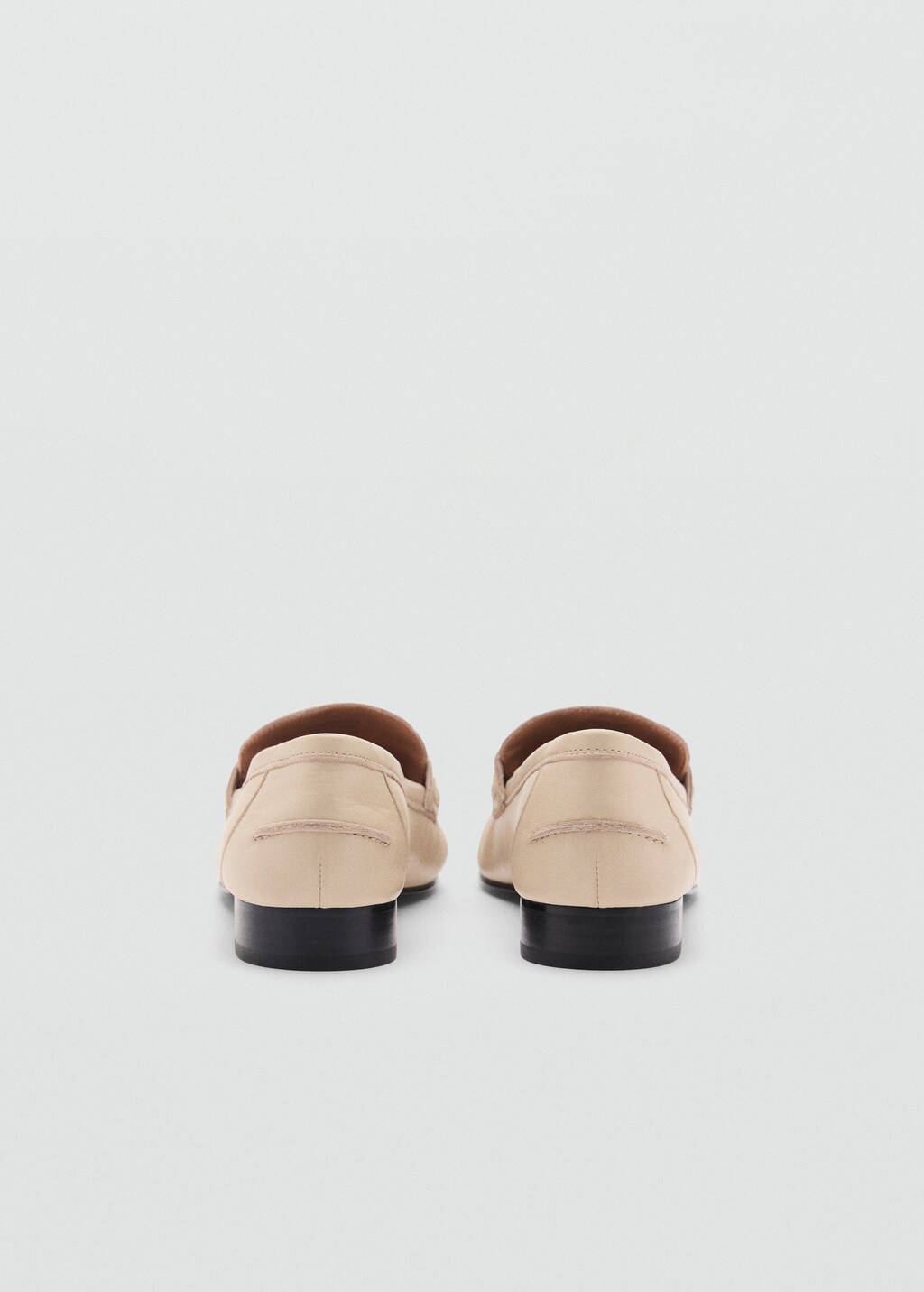 Leather moccasins with tassels - Beige