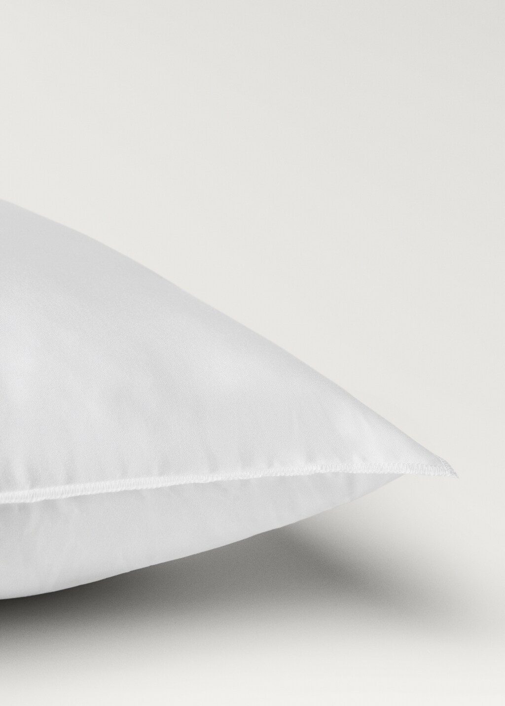 Inner cushion pilo - White