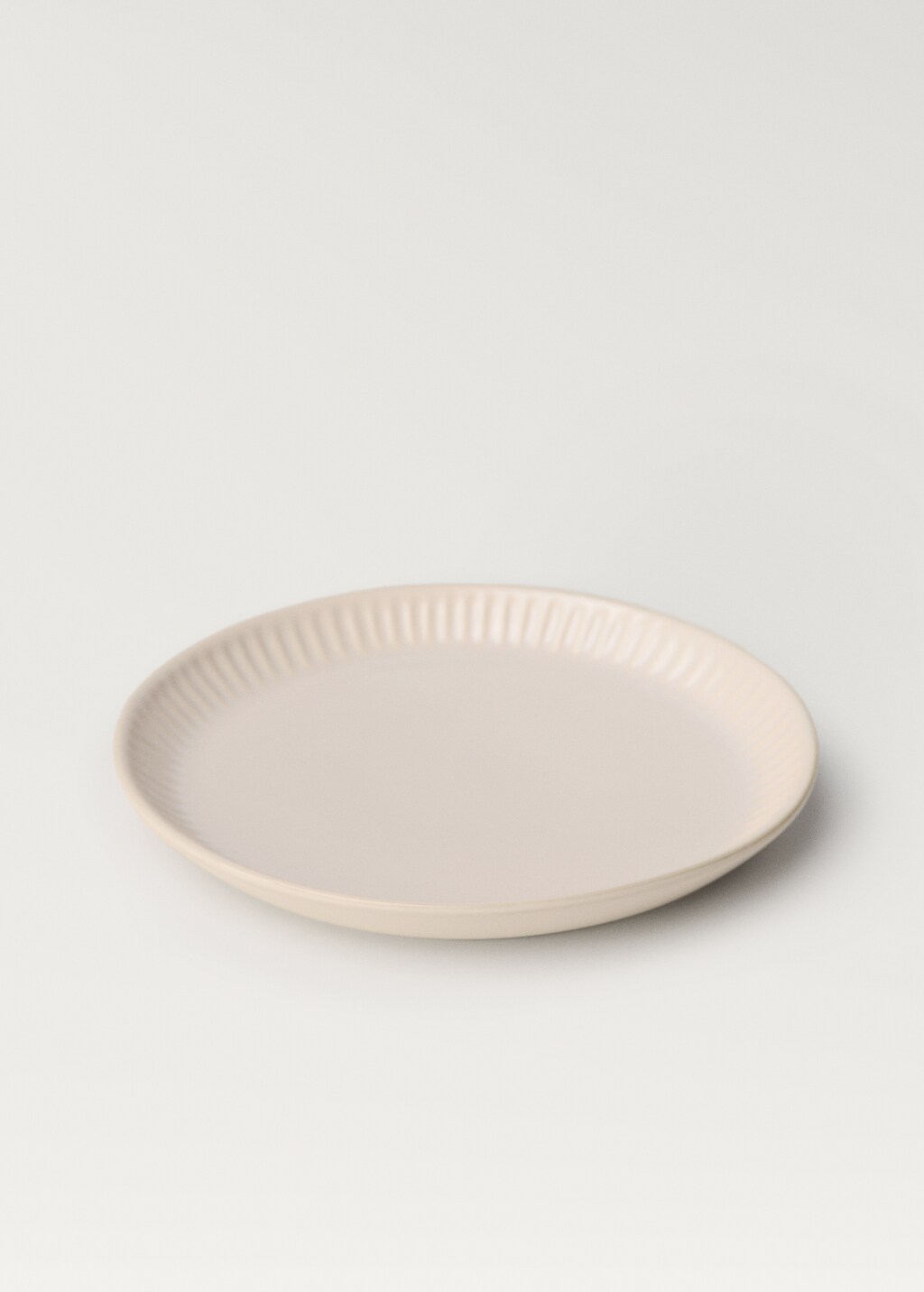 Wavy relief stoneware plate - Off White