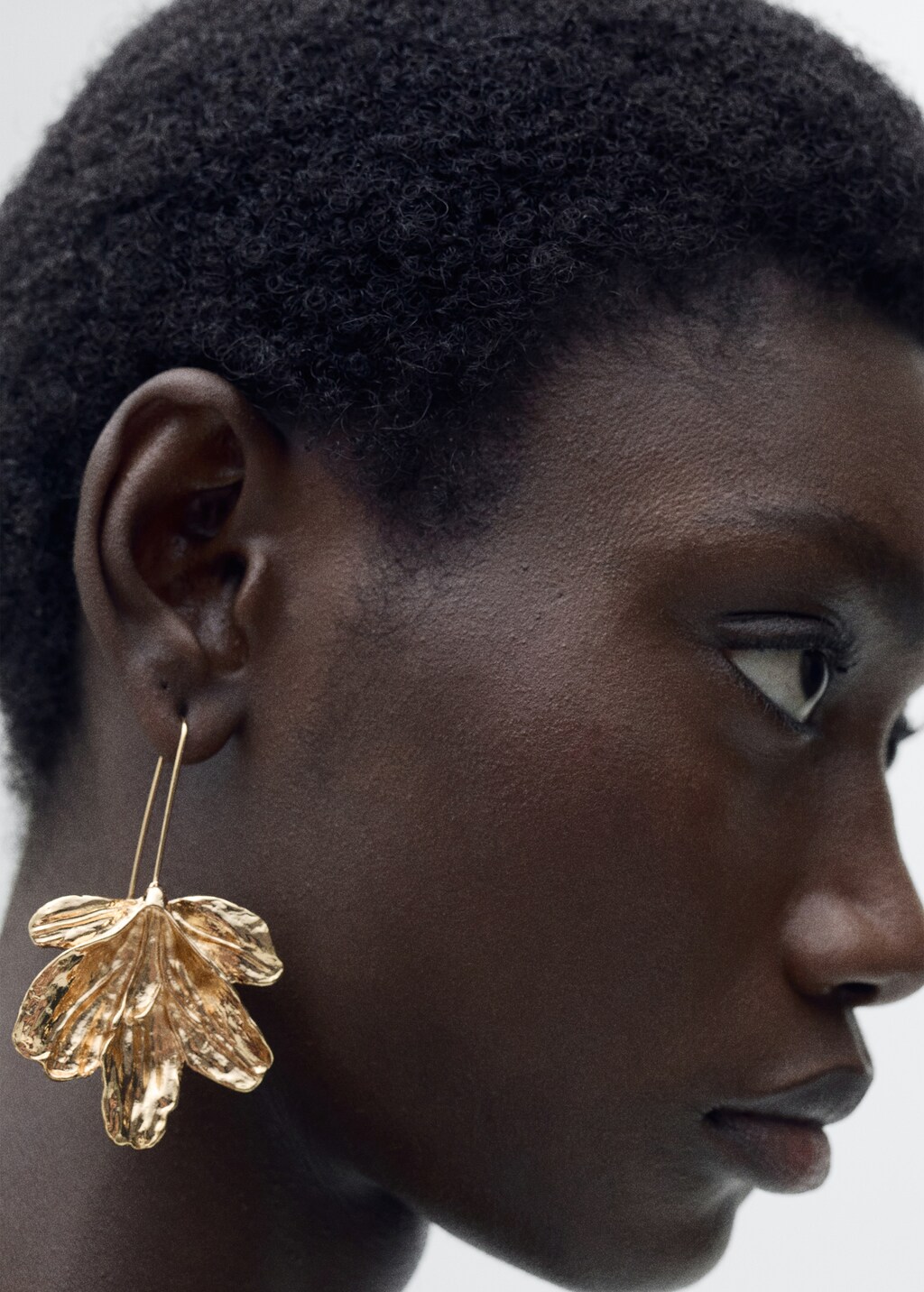 Hanging floral earrings - Gold