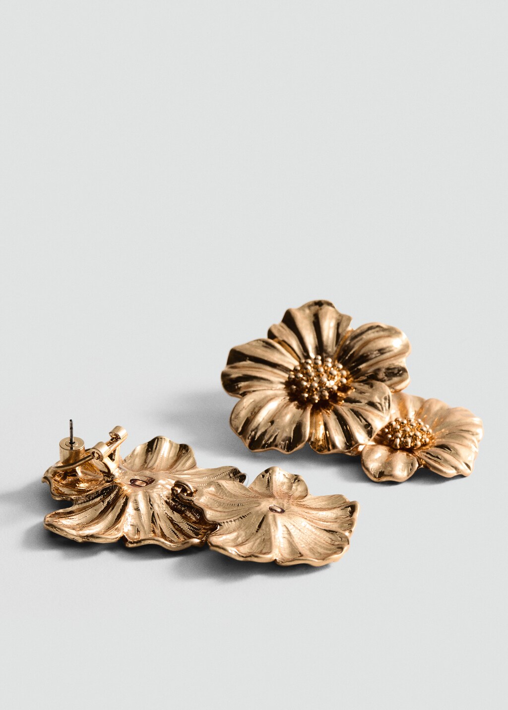 Hanging floral earrings - Gold