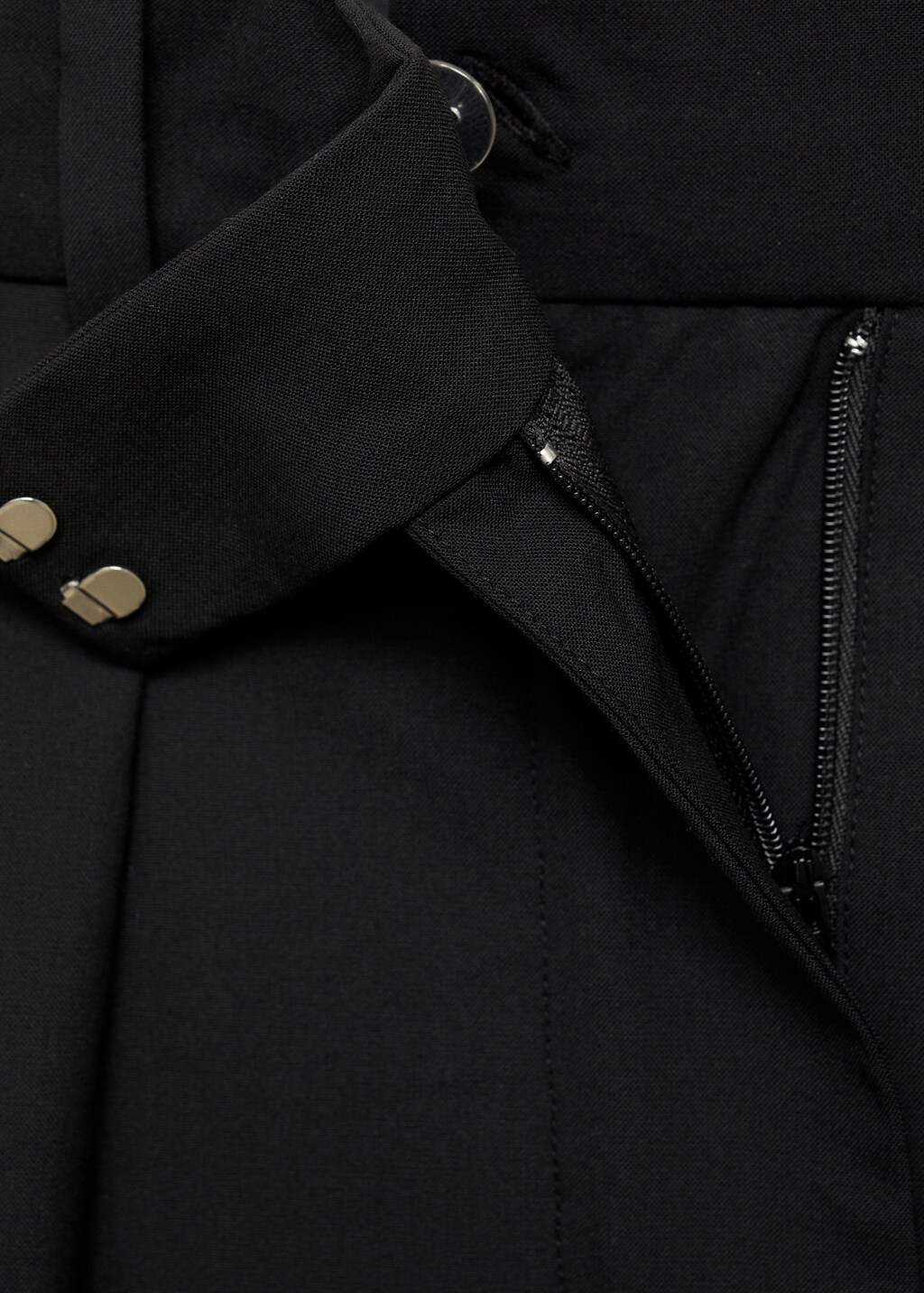 Straight-fit pleated trousers - Charcoal