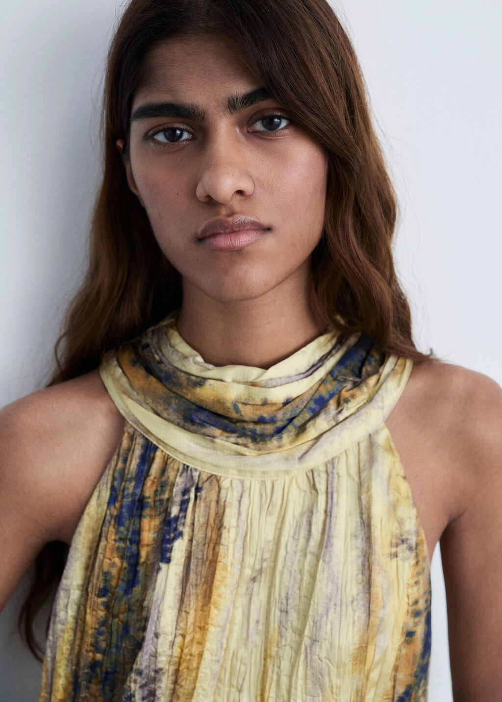 Long satin textured dress - Pastel Yellow