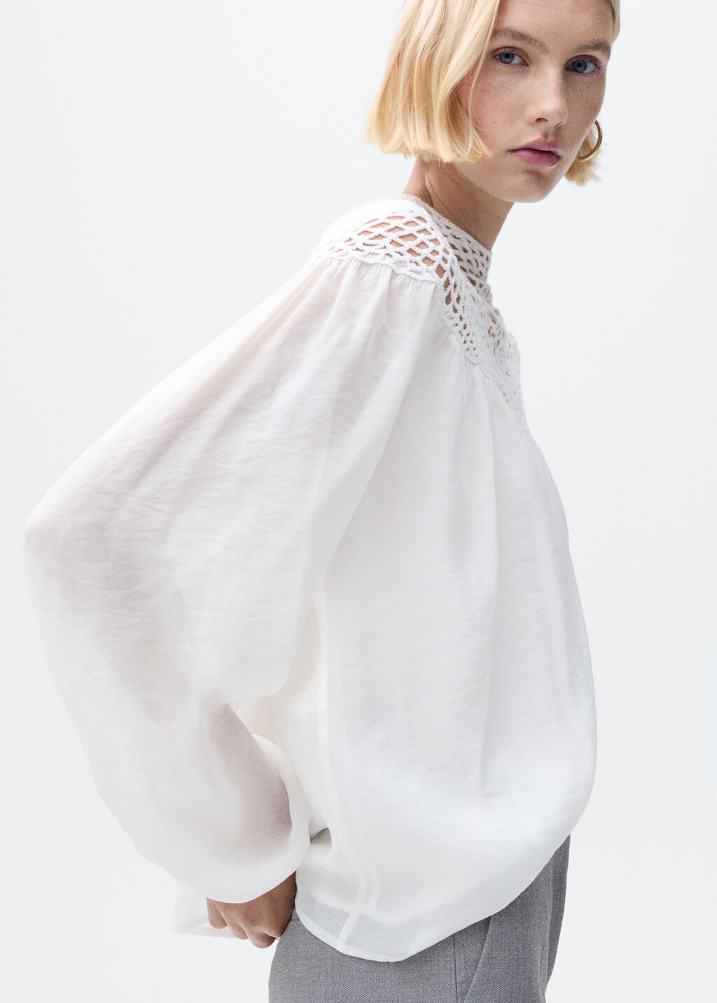 Crochet panel blouse - Off White