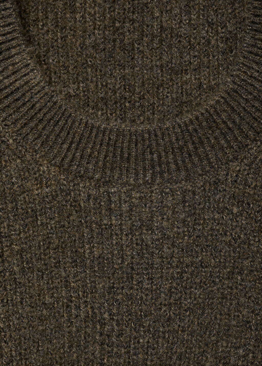 Knitted cropped top - Khaki