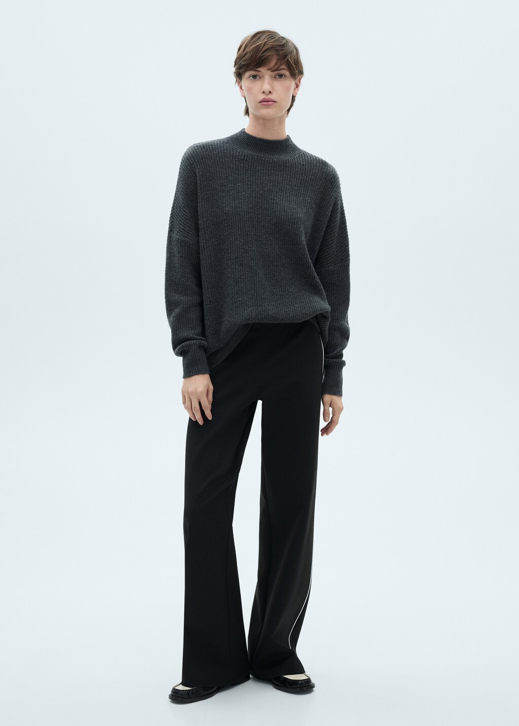 Knitted trousers with contrasting stripes - Black