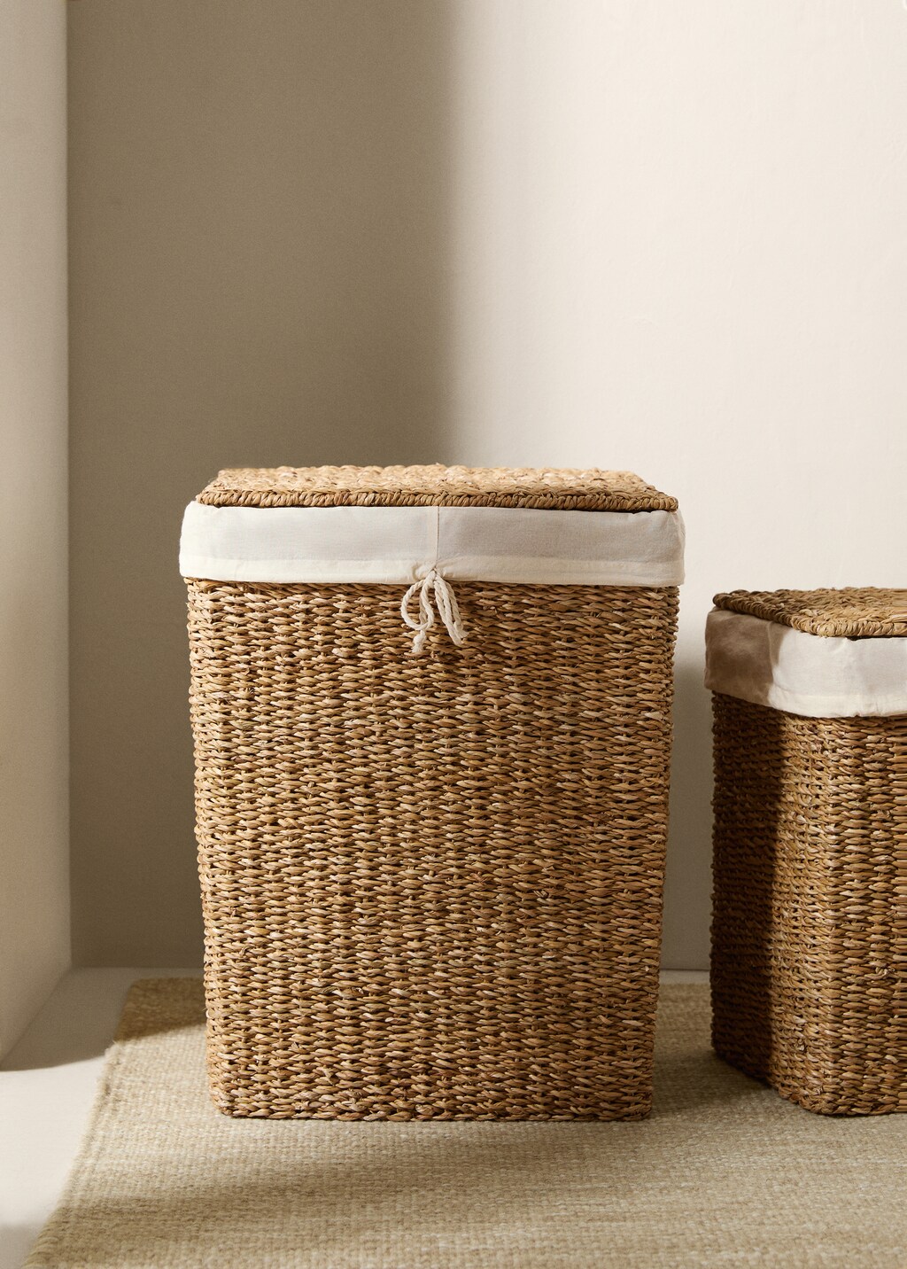 Large seagrass laundry basket - Brown