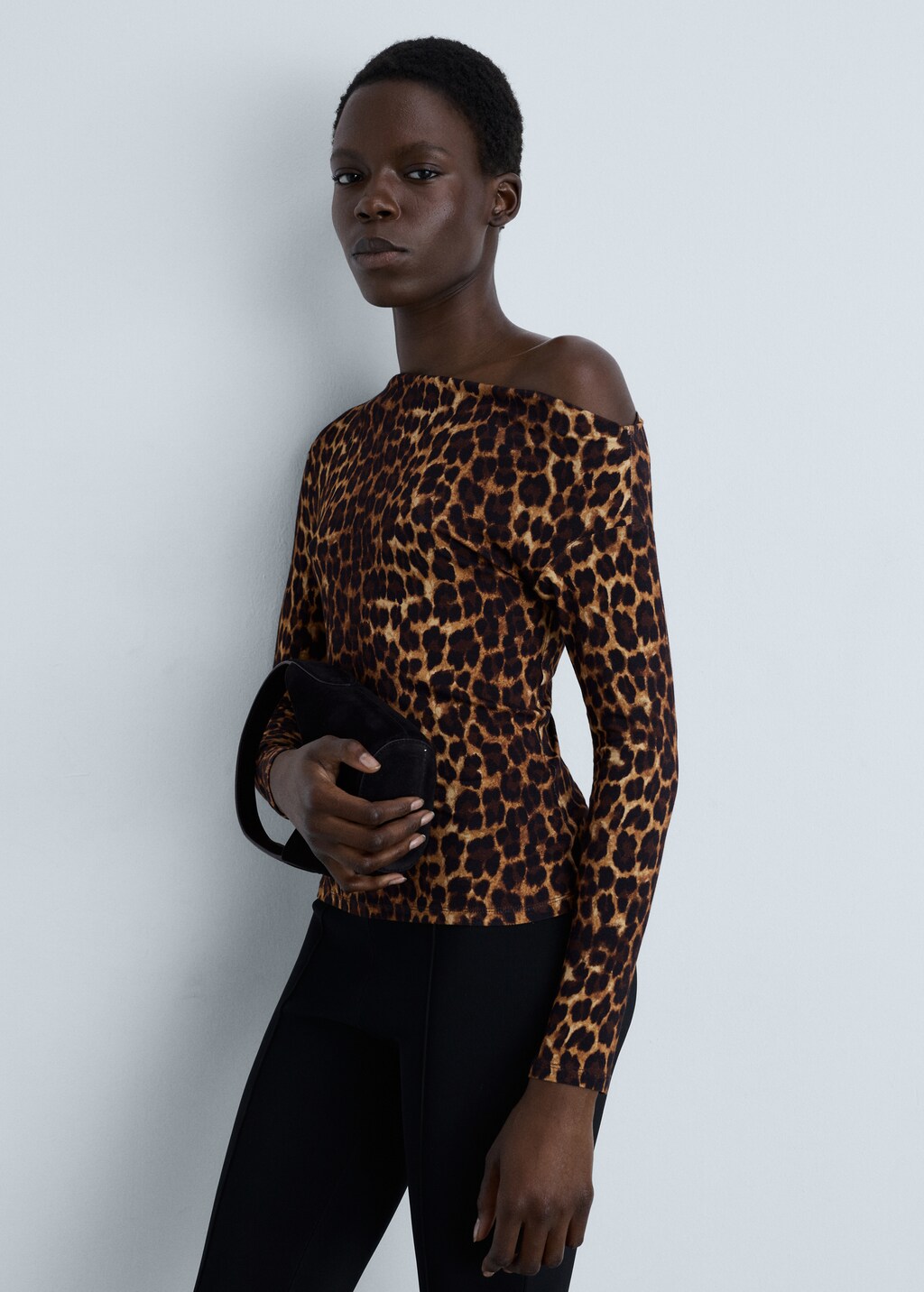 Asymmetrical neck leopard t-shirt - Brown