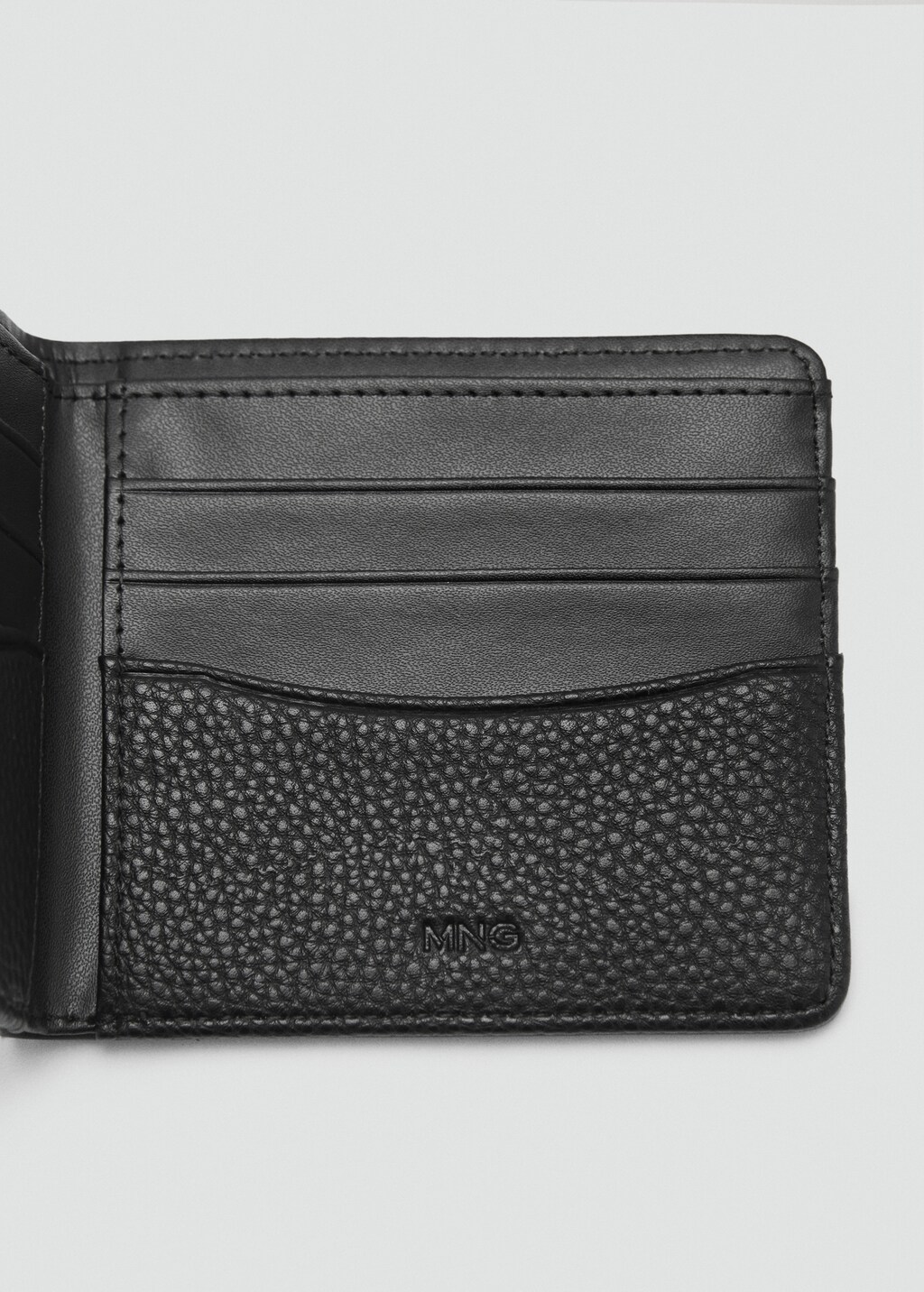 Wallet with embossed effect - Brown
