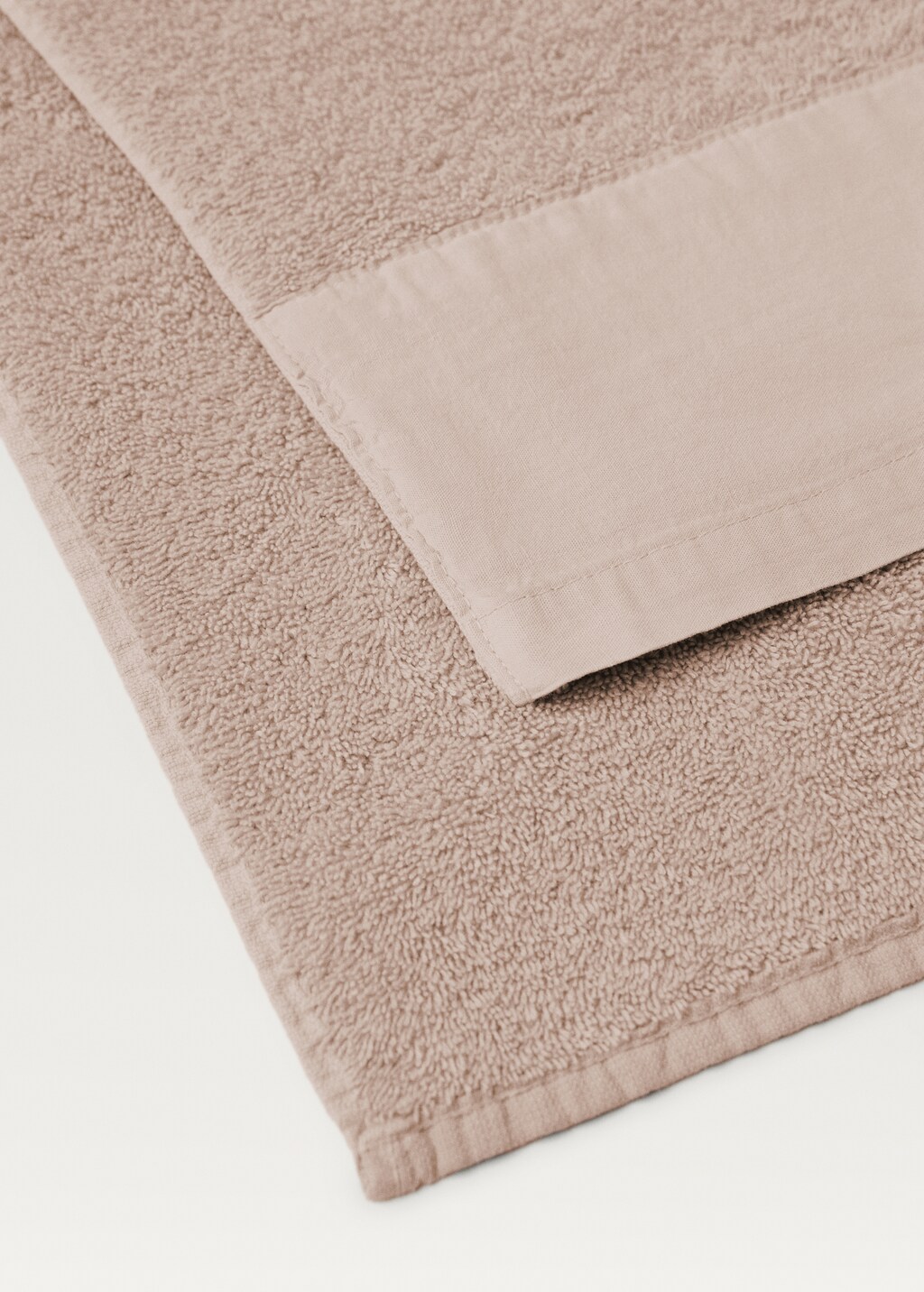 Bath towel with linen trim - Sky Blue