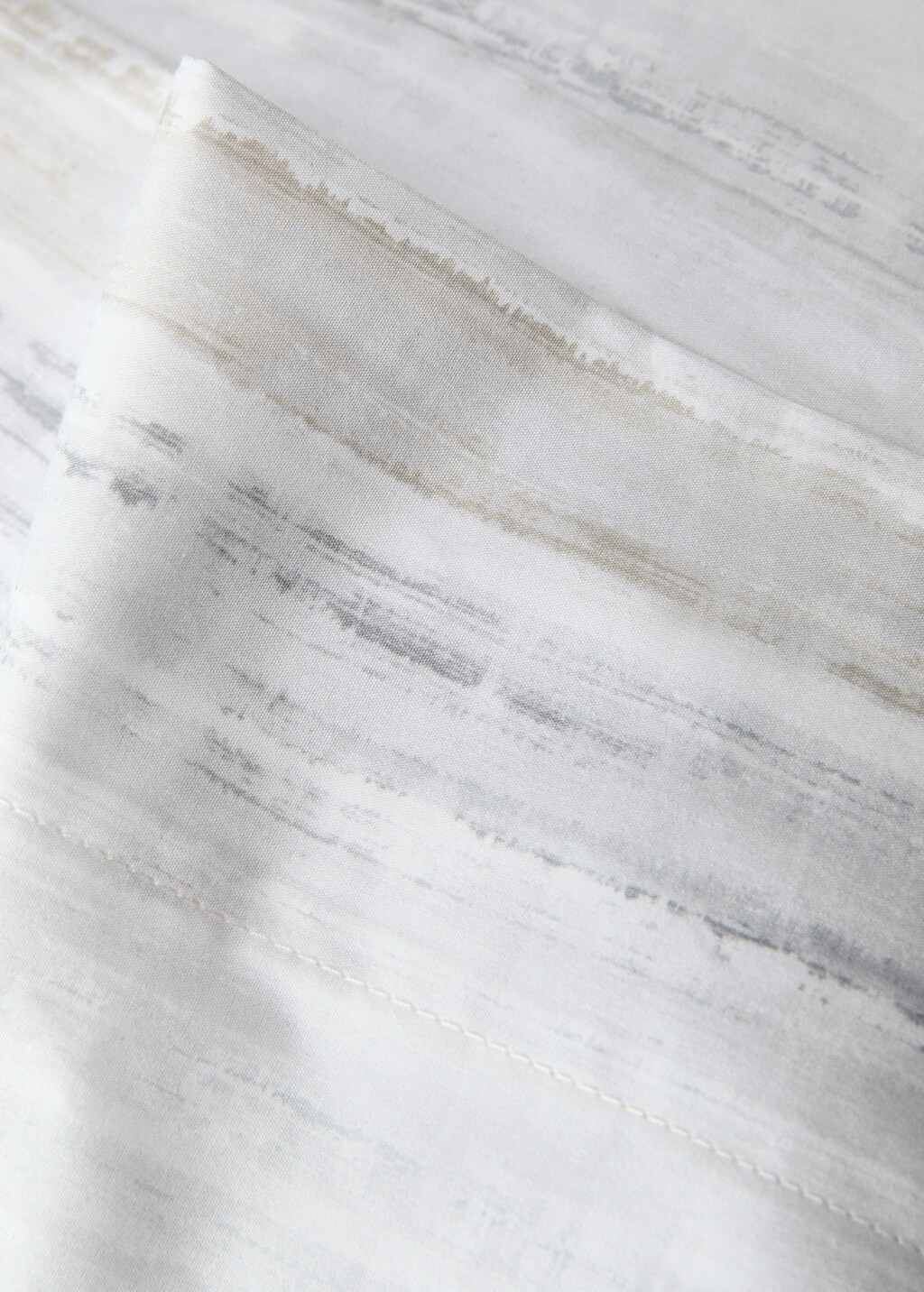 Cotton percale pillowcase with a blurred print, 45x110 cm - Grey