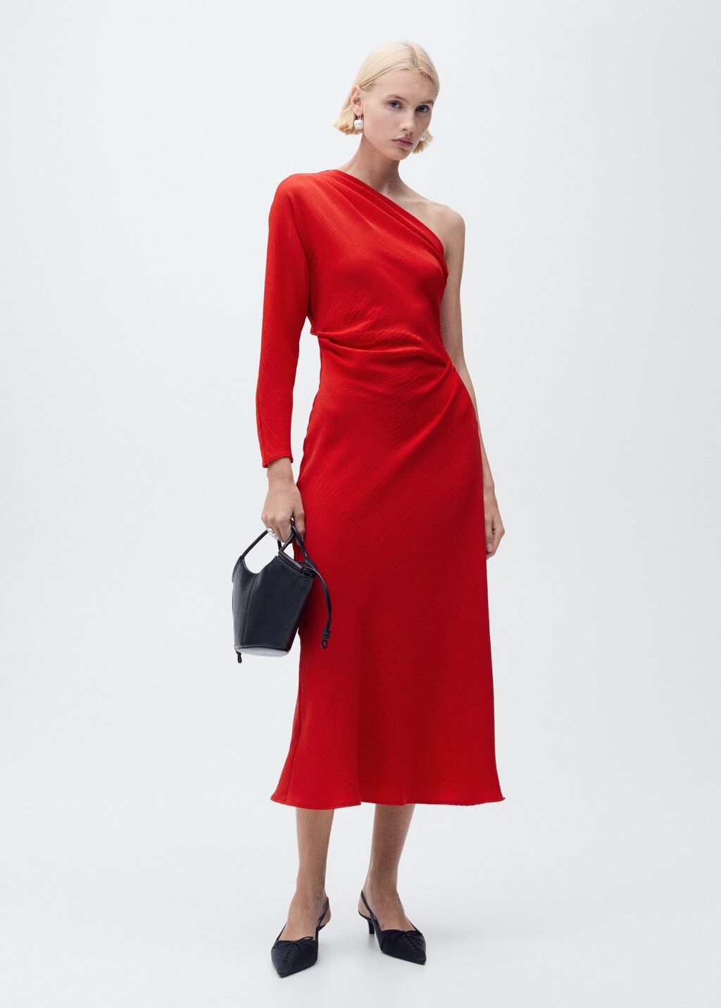 Asymmetric draped gown - Red