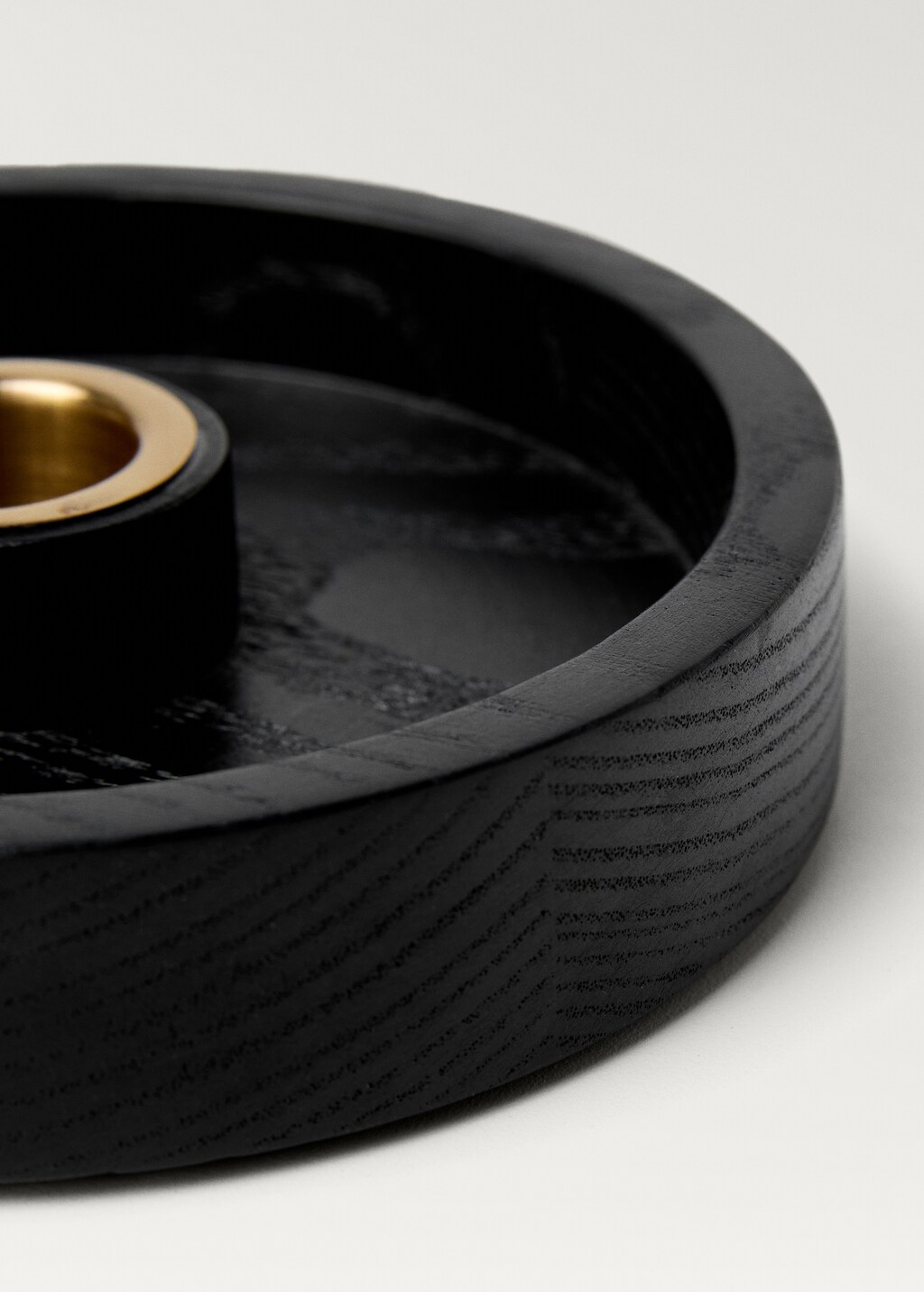 Round wooden candleholder - Black