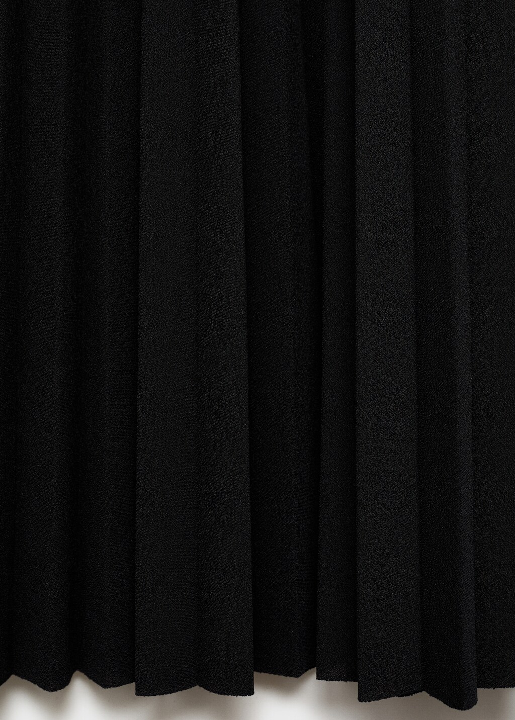 Pleated long skirt - Black