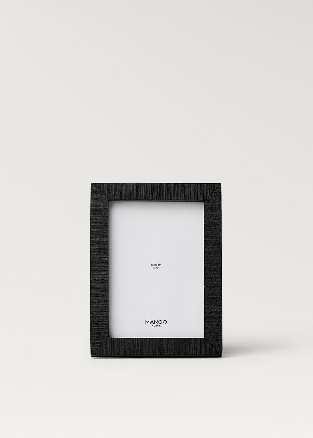 Medium textured wood frame - Black