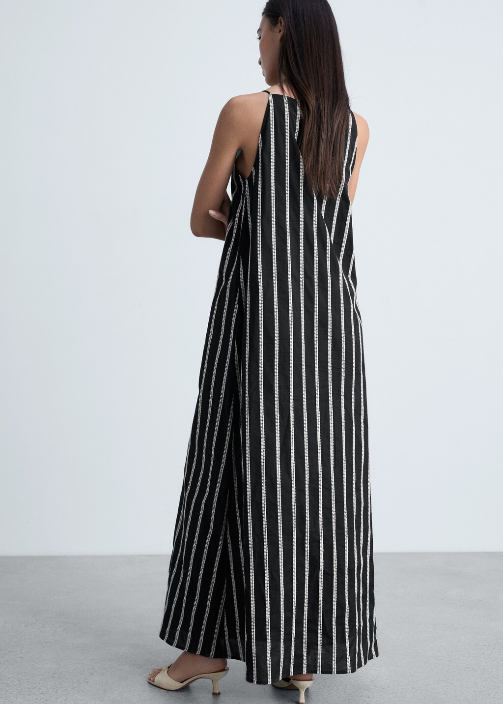 Embroidered halter-neck dress - Black