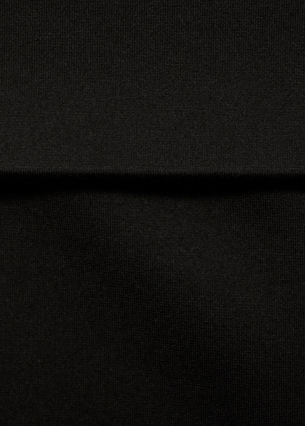 Off-shoulder top - Black