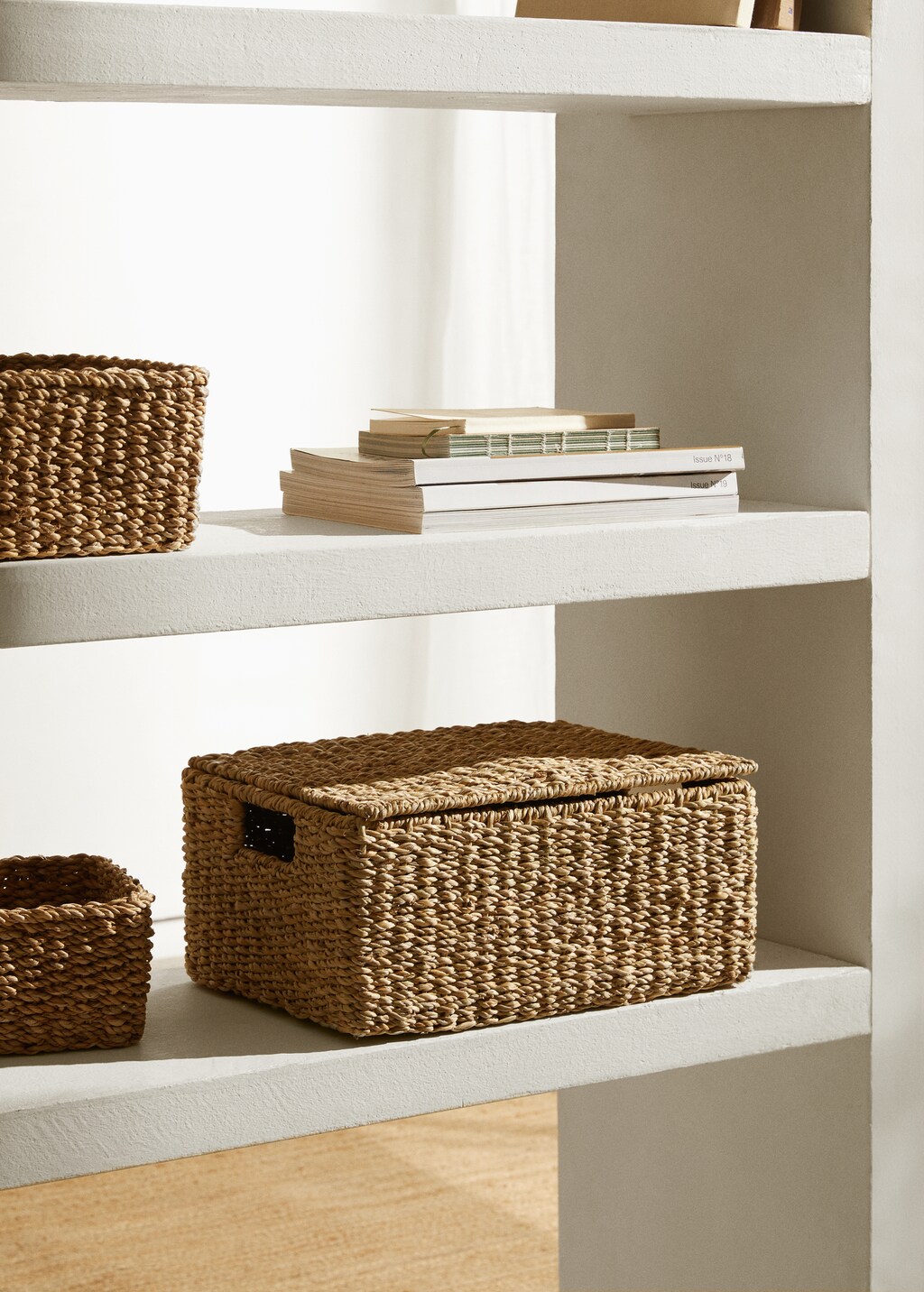 Braided basket with handles 35x25cm - Brown