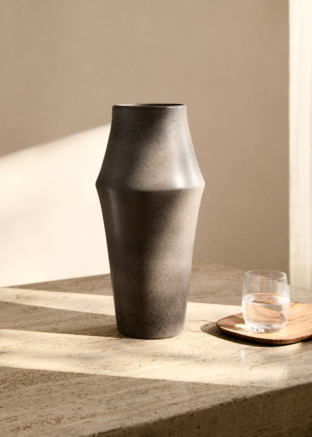 Medium totem vase - Sand