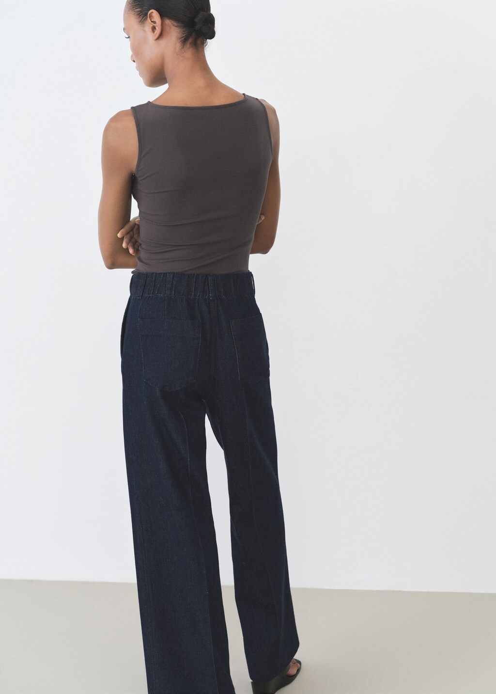 Cotton top with sequin detail - Charcoal