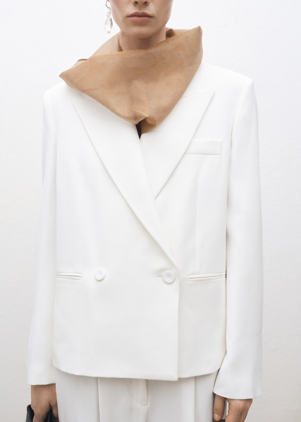 Oversized double-breasted suit jacket - White