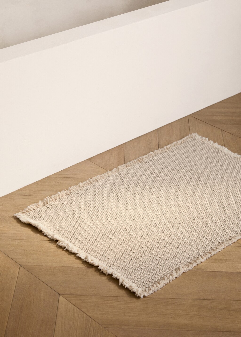 Cotton linen bathroom rug with fringes - Beige