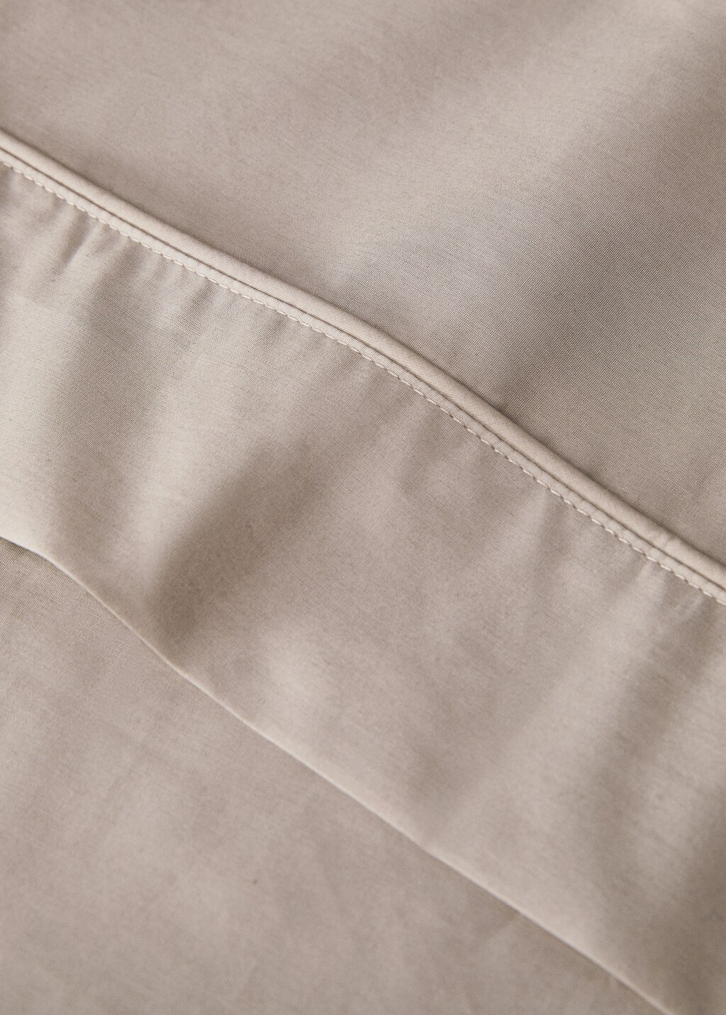 500-thread count cotton percale top sheet with rounded piping detail for 150/160cm bed - Medium Brown