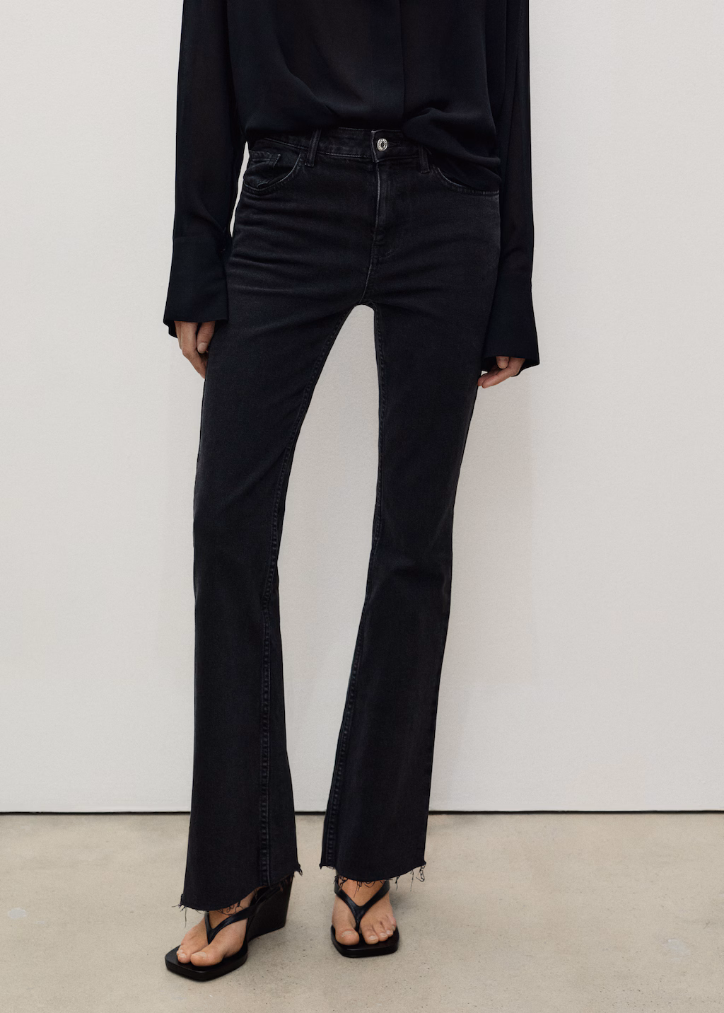 Fiona flared mid-rise jeans - Medium Blue