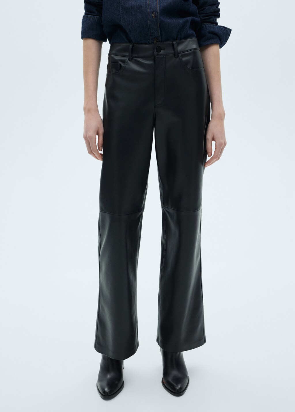 Leather-effect straight trousers - Black