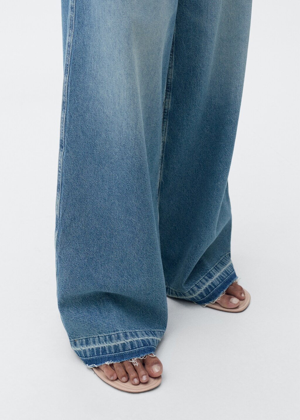 Wideleg low frayed hem jeans - Medium Blue