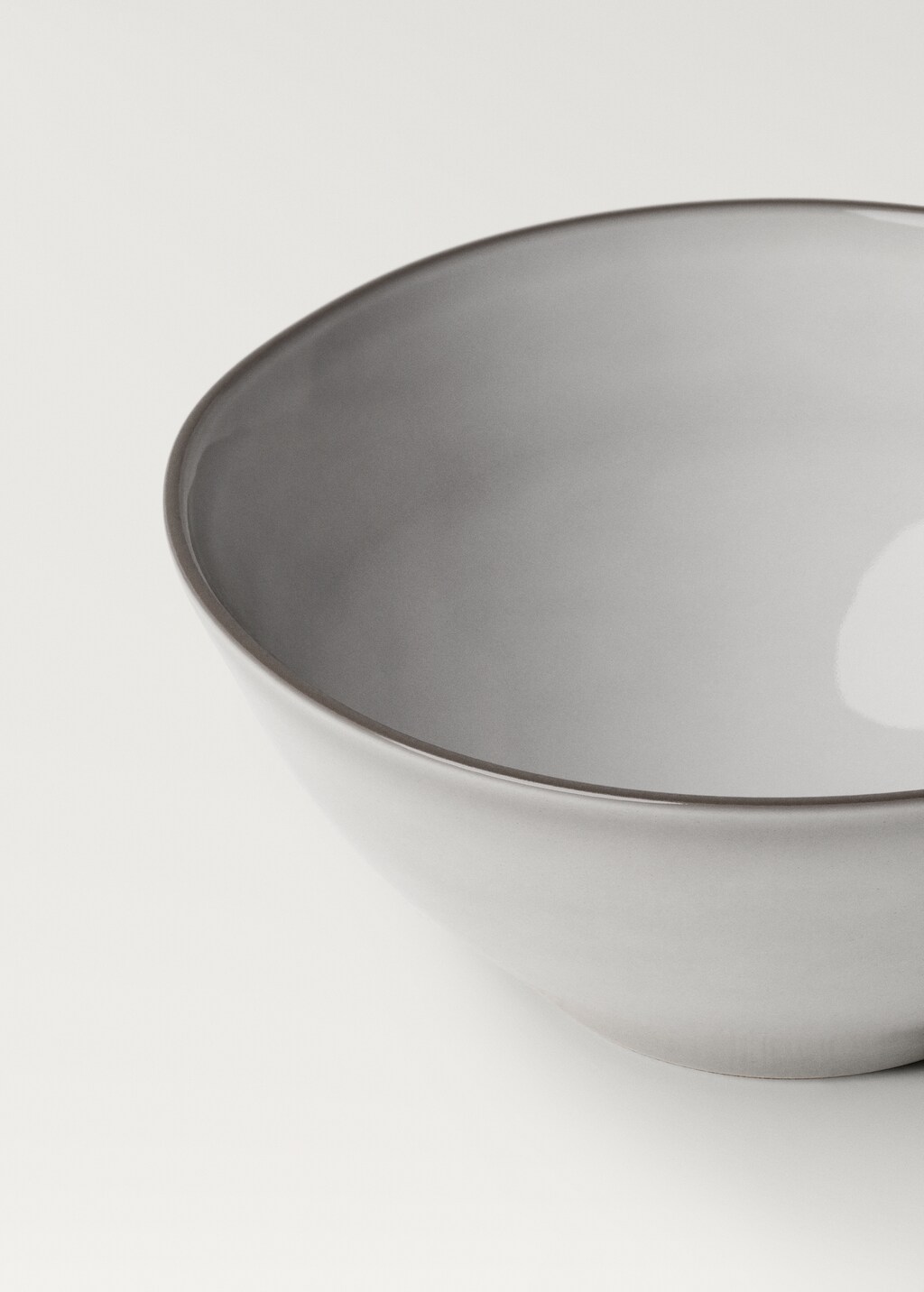 Stoneware bowl with contrast rim - White