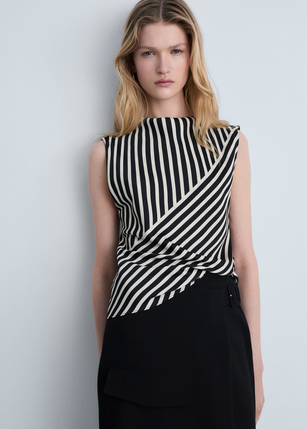 Striped perkins-neck blouse - Black