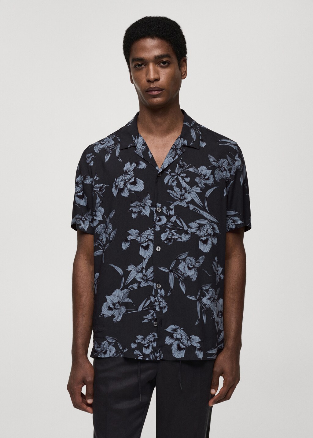 Flowy Hawaiian-print shirt - Grey
