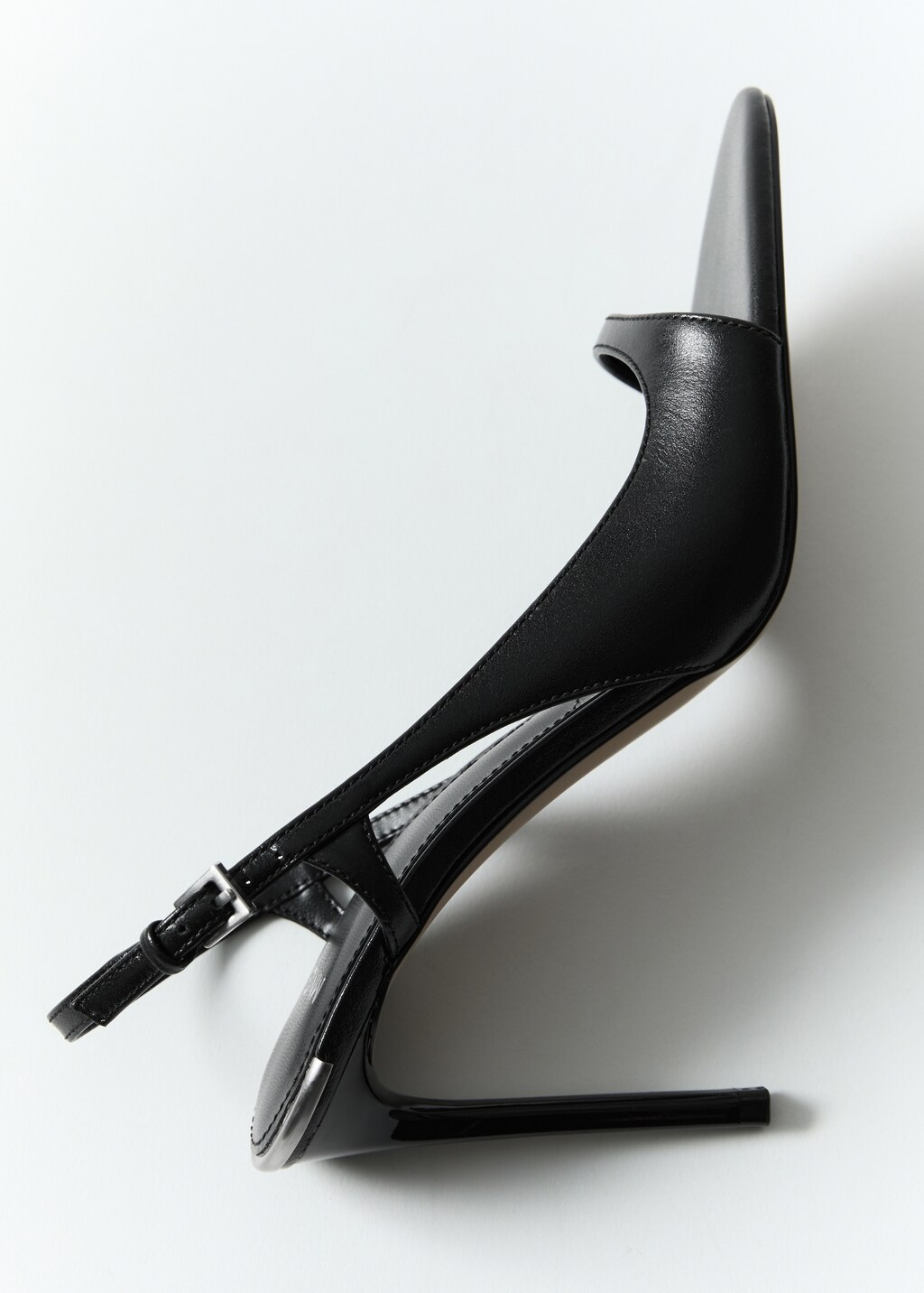 Leather sandals with asymmetrical heel - Black