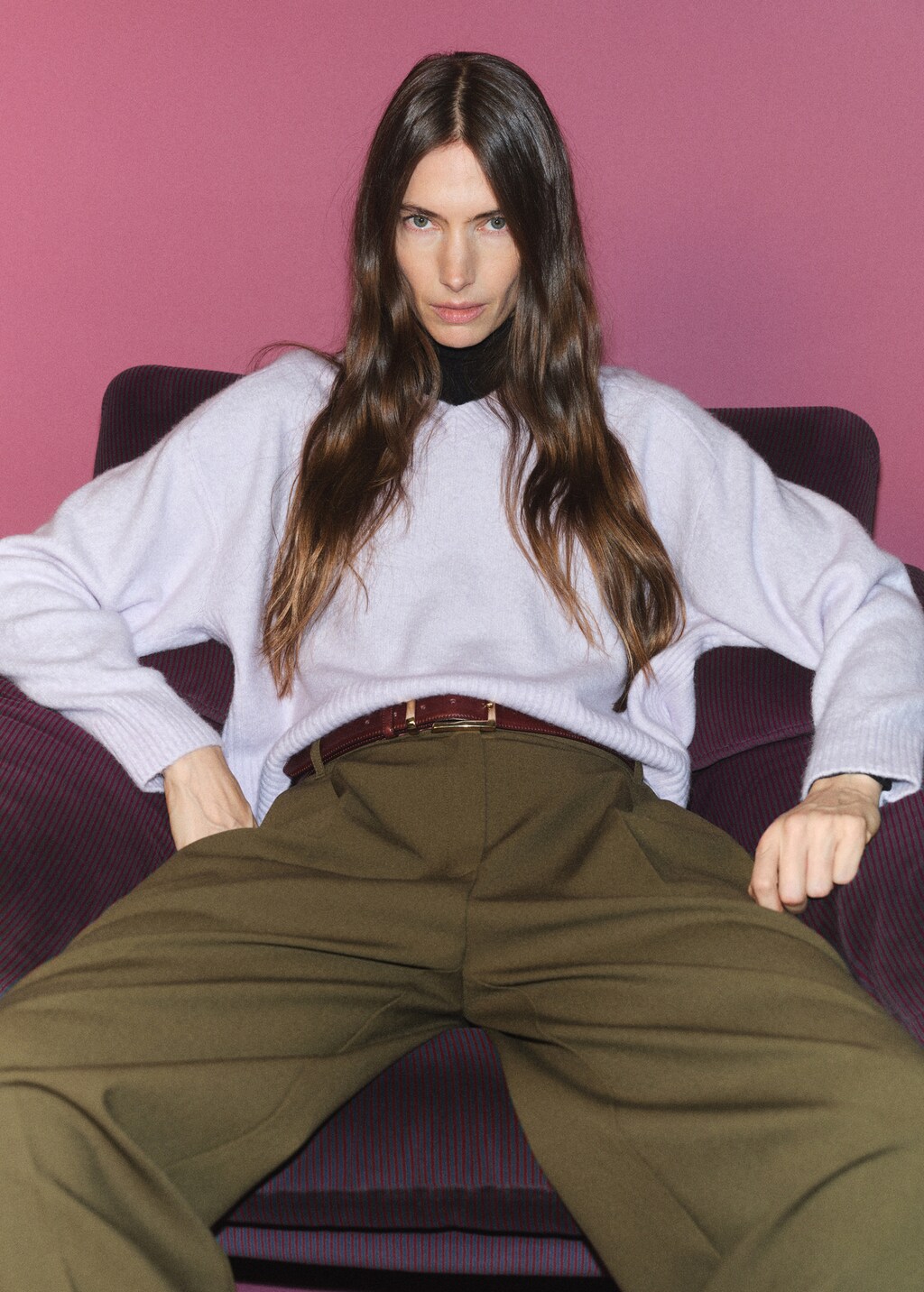 Straight-fit pleated trousers - Black